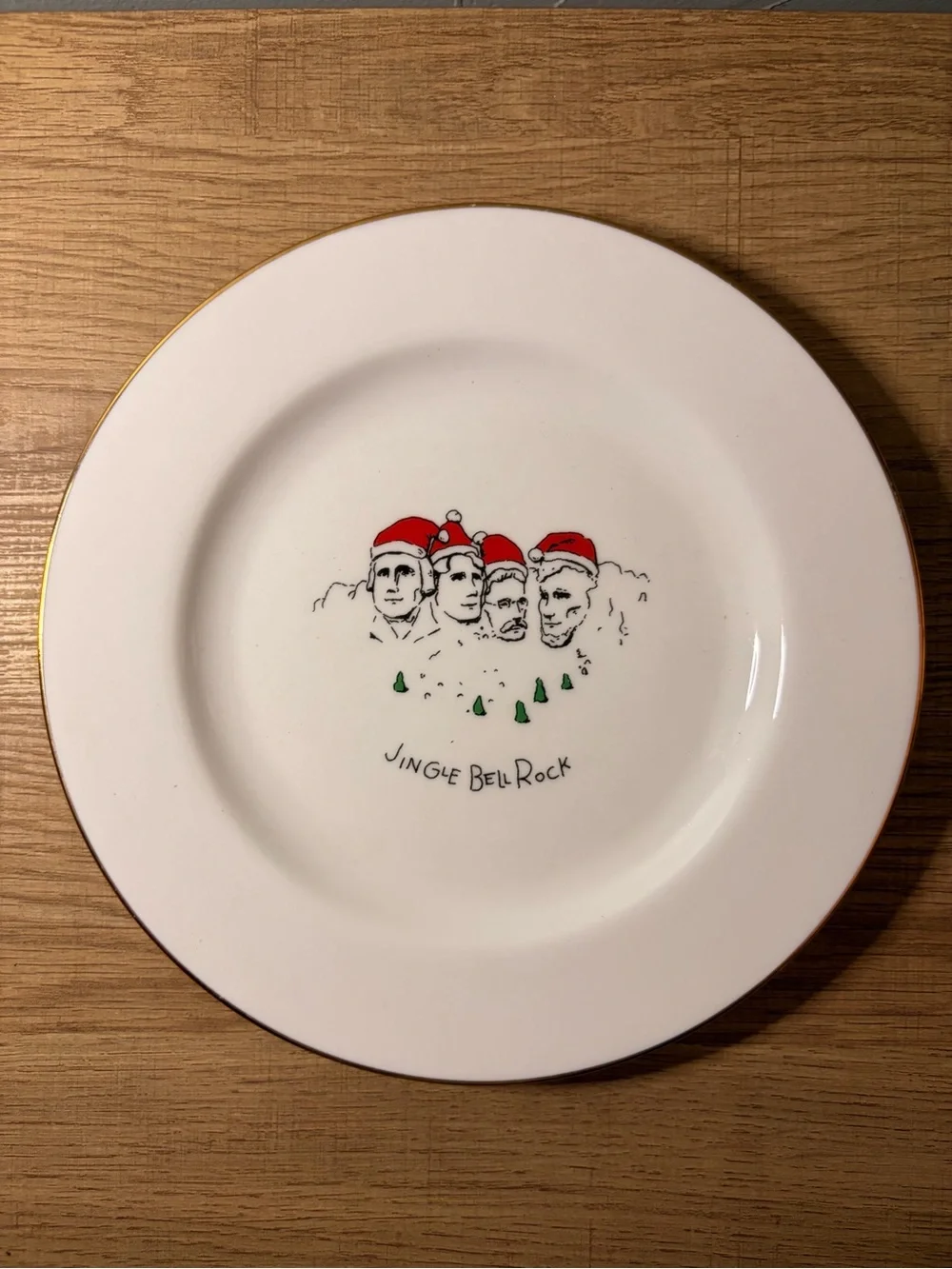 1999 Merry Masterpieces First Edition Christmas Travel Plates Set of 8 Gold